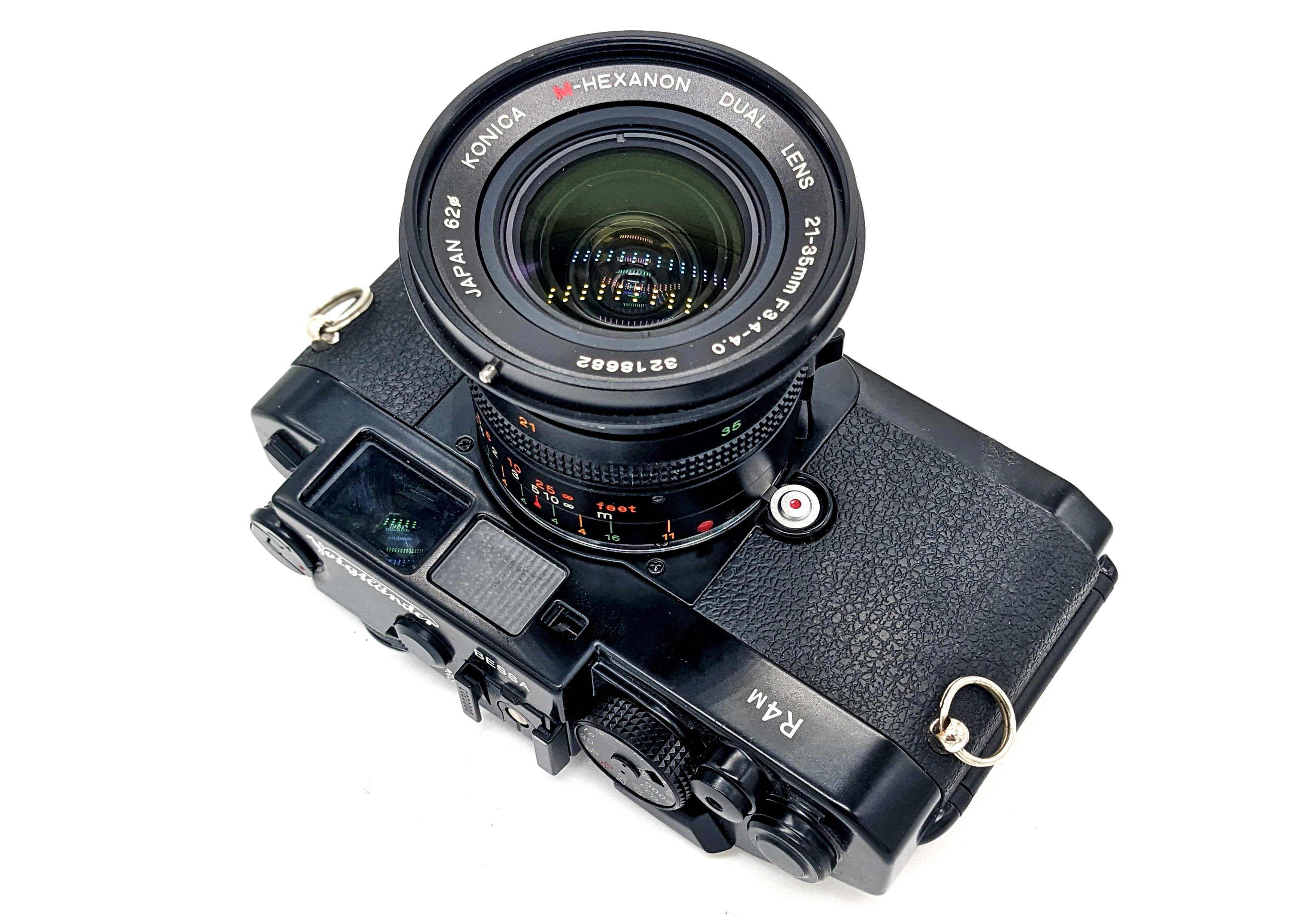 Review: The Voigtlander Bessa R4M